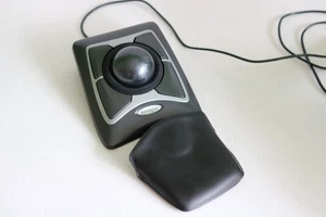 Kensington Expert Souris Filaire Ergonomique Trackball - Modèle K64325, Gris - Photo 1/5