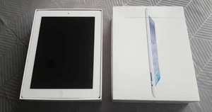 Apple iPad 2 9.7in 16GB Wi-Fi Tablet - White (In original packaging) - Picture 1 of 3