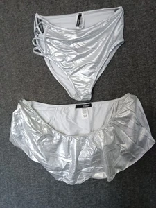 Codigo Silver Strappy 2 Piece Bathing Suit Ruffles Off Shoulder Bandeau Cheeky S - Picture 1 of 8