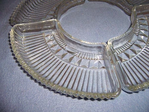 Vintage 4 tlg Klarglas KREIS SNACK SET geriffelt Diamant NEUWERTIG Servierset 50er Jahre - Bild 1 von 5