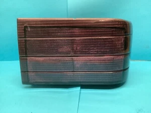 1988-1994 Jaguar XJ6 XJ12  88-94 XJ40 Right Tail Light Stop Lamp  Red  DBC5008 - Picture 1 of 4