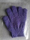 1 paire de gants exfoliants violet
