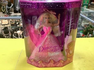 Barbie Dance n Twirl - Foto 1 di 11