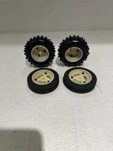Vintage Associated RC10 Classic Wheels And Tires - Picture 1 of 13