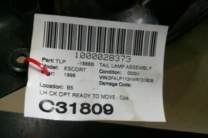 Conjunto de luz trasera izquierda FORD ESCORT 98 99 00 01 02 03 - Imagen 1 de 3