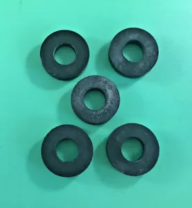 LOT OF 5 MIL SPEC 01916-007 RUBBER WASHER ID 1/2" OD 1" HEIGHT 1/4" - Picture 1 of 3
