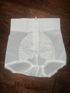 Vintage 1950-1960's Panty Girdle W/Satin Trim Size Small Made In USA - Picture 1 of 5