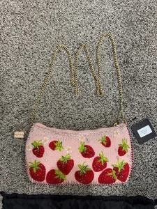 Mary Frances Strawberry Fields Handbag, AMAZING, HARD TO FIND! - Bild 1 von 4