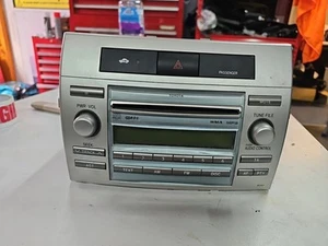 TOYOTA COROLLA VERSO CD PLAYER STEREO SYSTEM - 86120-0F030 - 2007 - Picture 1 of 5