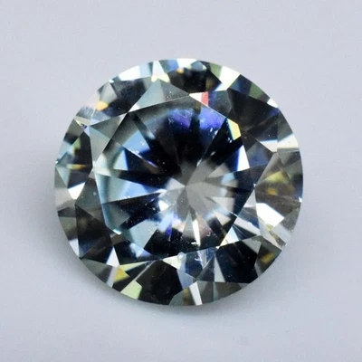 Top Quality 2.10 Ct Light Blue Moissanite 8 MM Round Excellent Loose Gemstone - Image 1 of 4