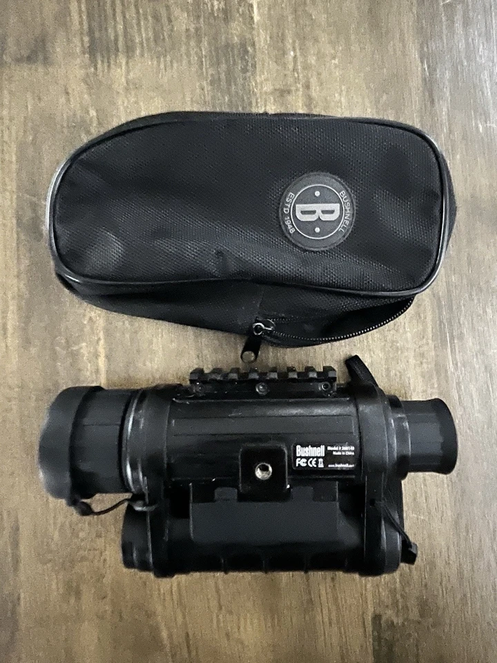 Bushnell Equinox Z Digital Night Vision Monocular 4.5x40mm - Image 1 of 3