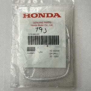 Honda 75700-S9A-G00 Grille Mounted Chrome H Emblem Nameplate - Picture 1 of 1