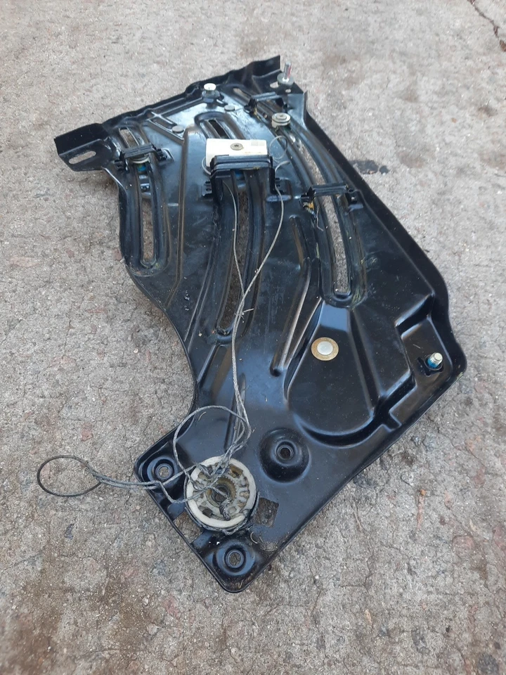 1999-2004 Porsche 911 996 Rear Quarter Window Regulator Left OEM Used - Image 1 of 1