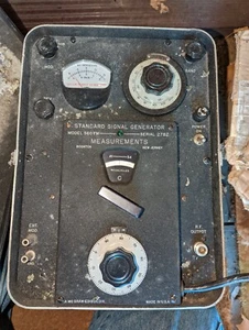 Mcgraw Edison Measurements Standard Signal Generator 560FM Serial 2782 - Picture 1 of 5