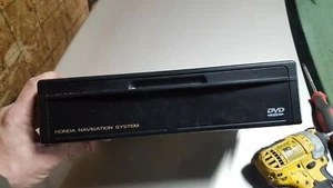 Honda Odyssey Pilot NAVIGATION GPS System Map Disc DVD Drive Player OEM Factory - Picture 1 of 4