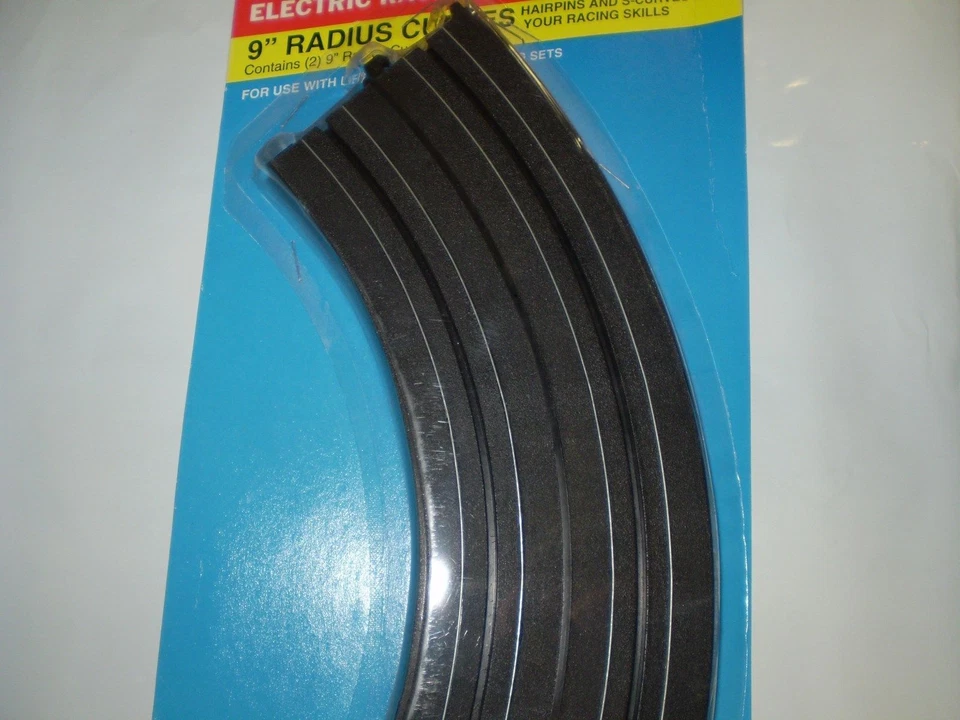 Coche Ranura Realista 433-9927 HO 9" Radio Curva Pista 2pk Foto 1 de 1