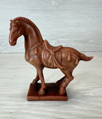 Estatua equina de caballo de piedra tallada china asiática de colección piedra jabonera escultura Tang Foto 1 de 4