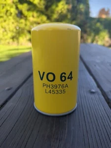 Valvoline Premium Engine Oil Filter VO64 - Picture 1 of 8