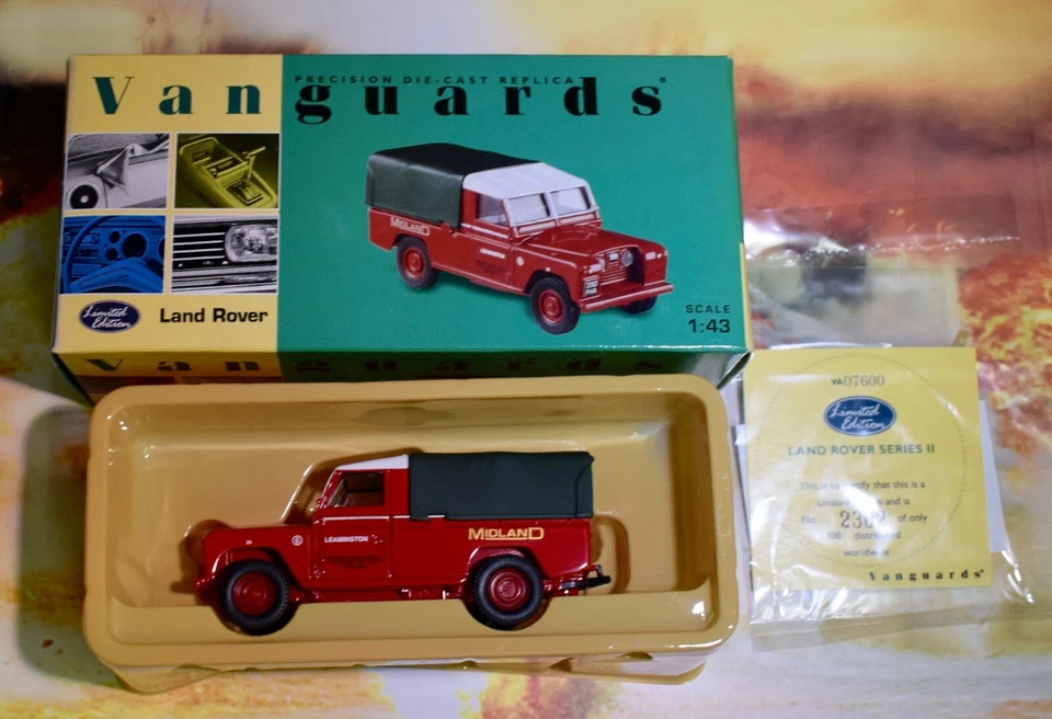 Vanguards Die-Cast 1/43 Scale VA07600 Land Rover Series II Midland Red - Image 1 of 1