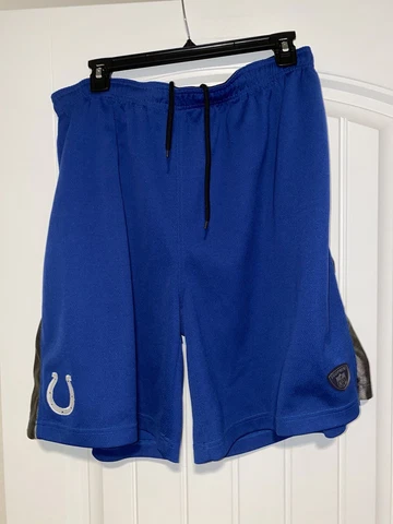 Vintage NFL Reebok Football Shorts On Field XL Cover