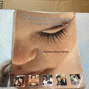 THE DEVELOPING PERSON THROUGH THE LIFE SPAN: PAPERBOUND By Kathleen NEW