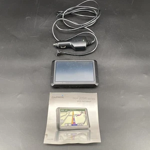 Garmin nüvi 205W Automotive Mountable - Picture 1 of 6