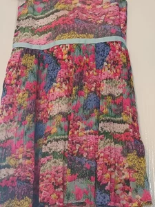 Beautiful Summer 11/12 Yr Dress - Picture 1 of 4