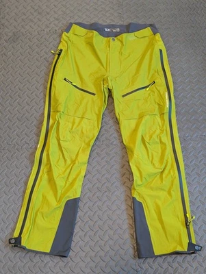 Pantalones de hombre Mountain Hardwear Superforma impermeables Recco grandes verdes Foto 1 de 4