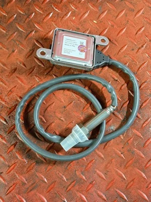 2010-2015 Новый датчик выбросов NOX передний 6,6 дизельный GMC Savana 12671388 - Изображение 1 из 4