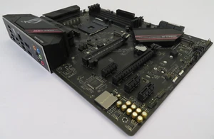 Carte mère Asus ROG STRIX B550-F GAMING ATX AM4 DDR4 - Photo 1/3