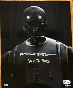 ALAN TUDYK / ROGUE ONE - HANDSIGNIERTES 8X10 K-2SO SIGNED PHOTO STAR WARS - Bild 1 von 2