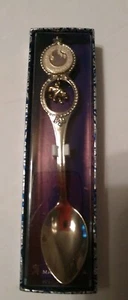 Knoxville TN Worlds Fair Dangling Bear Spoon 1982 in Original Box - Bild 1 von 1