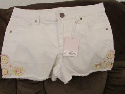 Pantalones Cortos Damas "Lauren Conrad" Talla 10, Blanco, tiro Medio, Apliques Crochet Foto 1 de 3