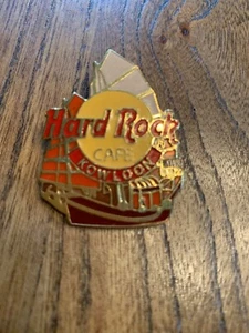 Vintage Hard Rock Cafe LOGO Pin- KOWLOON- Rare- Boat - Picture 1 of 2