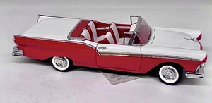 Franklin Mint 1957 Ford Fairlane 500 Skyliner Convertible Die Cast - Picture 1 of 8