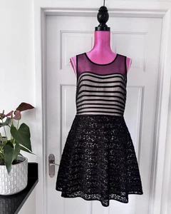 CHASE 7 .. Fabulous Black 'A' Line Dress with Mesh Bodice Sz 12 - Picture 1 of 9