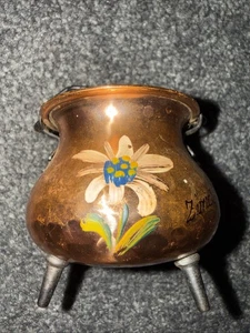 Vtg Copper Hammered Cauldron w/ Handle Small Planter flower Design Zurich - Picture 1 of 13