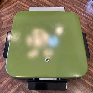 Vtg Sears Roebuck Waffle Baker Grill Model Prop Avocado Green Parts Only - Picture 1 of 11