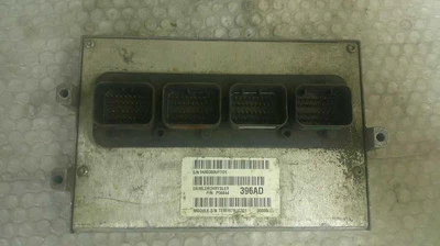 Unidad de control ECM del motor 3,7 L AT compatible con Jeep Liberty 2004 04 P56044396ad 56044396ad Foto 1 de 4