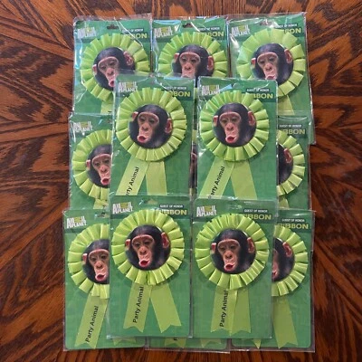 LOTE DE 13 PRENDEDORES MONO EN CINTA FIESTA ANIMAL INSIGNIA DE HONOR ANIMAL PLANETA Foto 1 de 4