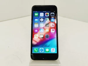 Apple iPhone 6 (A1586) - Silver / 4.7" / 32GB / 8MP Camera / iOS 12 / EE Cracked - Picture 1 of 5