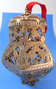 1994 Hallmark Showcase SILVER BELLS ornament - Picture 1 of 14