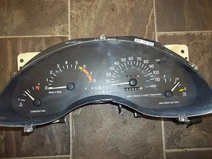 1995 BUICK REGAL SPEEDOMETER CLUSTER W/O CONSOLE CLUSTER 92K - Picture 1 of 7