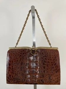 Borsa a mano vintage con cornice in coccodrillo con corna marrone e tracolla a catena - Foto 1 di 14