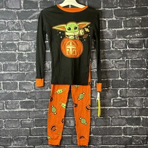Star Wars Baby Yoda Unisex Size 10 Halloween pajamas boys or girls Snug Fit - Picture 1 of 7