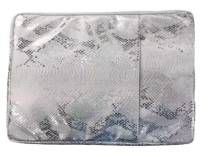 OneGET Laptop Sleeve Compatible with 13-13.3 inch MacBook Pro, MacBook Air  - Afbeelding 1 van 4
