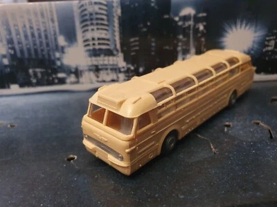 Ikarus 55 Bus beige SES IMU 1:87 H0 good condition no packaging - Image 1 of 4