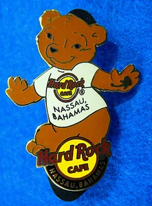 NASSAU BAHAMAS 2009 CLÁSICO BLANCO CIUDAD CAMISETA BEAR SERIES Hard Rock Café PIN LE - Imagen 1 de 1