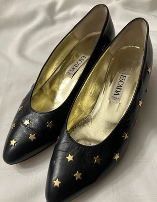 Bombas de salto baixo vintage Escada azul marinho escuro com estrelas douradas couro tamanho 8 1/2 B - Imagem 1 de 4