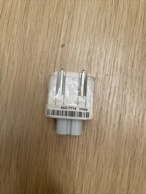 Volex APC7D Genuine OEM Apple Macbook Charger Duckhead AC Plug Adapter - Image 1 of 2